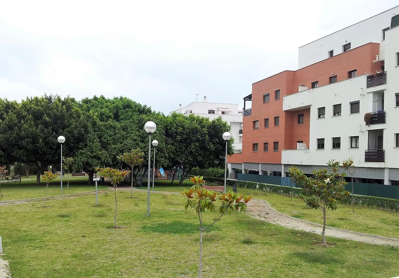 Apartamento Con Terraza A 5 Min Playa Rincon de la Victoria